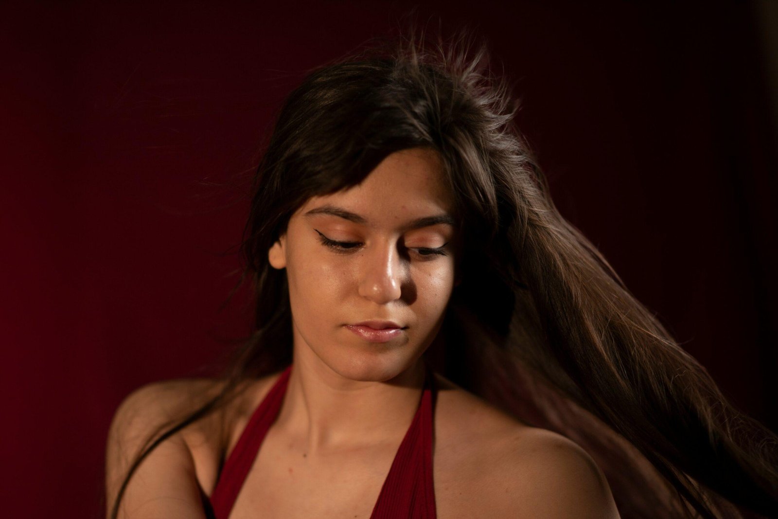 The Ultimate Guide to Mastering the Messy Bun: Hair Yoga for Effortless Elegance