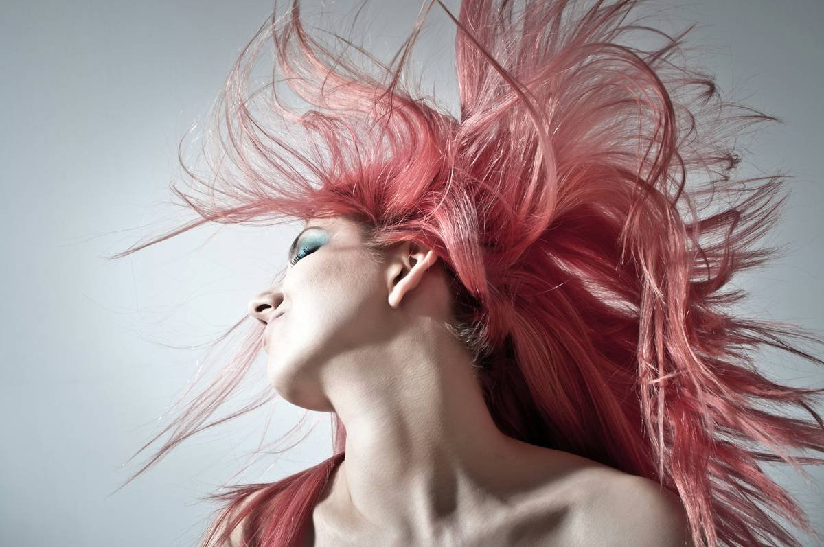 Sporty Hair Yoga Design: The Active Girl’s Secret to Frizz-Free Flow