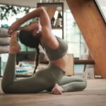 sporty hair yoga ponytail: the active girl’s secret to sweat-proof style